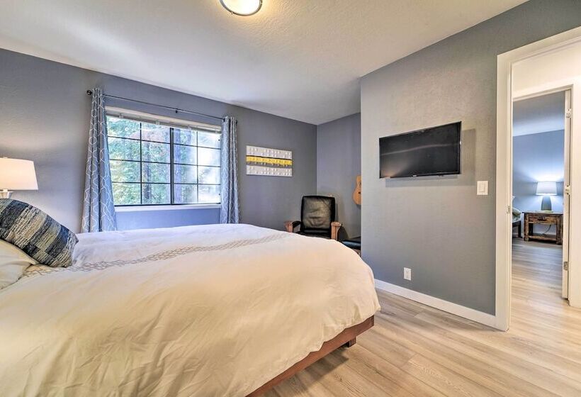 Tahoe City Home W/ Hot Tub: Ski, Hike, & Relax!