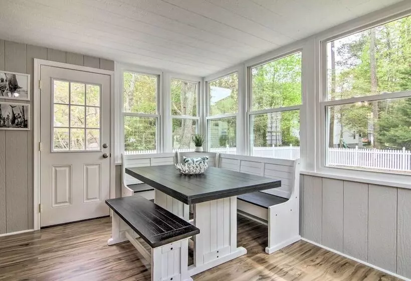 Ocean View Escape W/ Sunroom + Water Access!