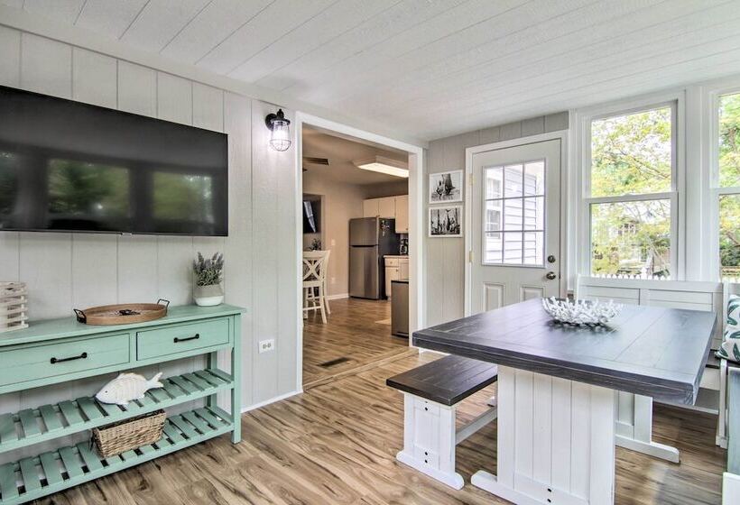 Ocean View Escape W/ Sunroom + Water Access!