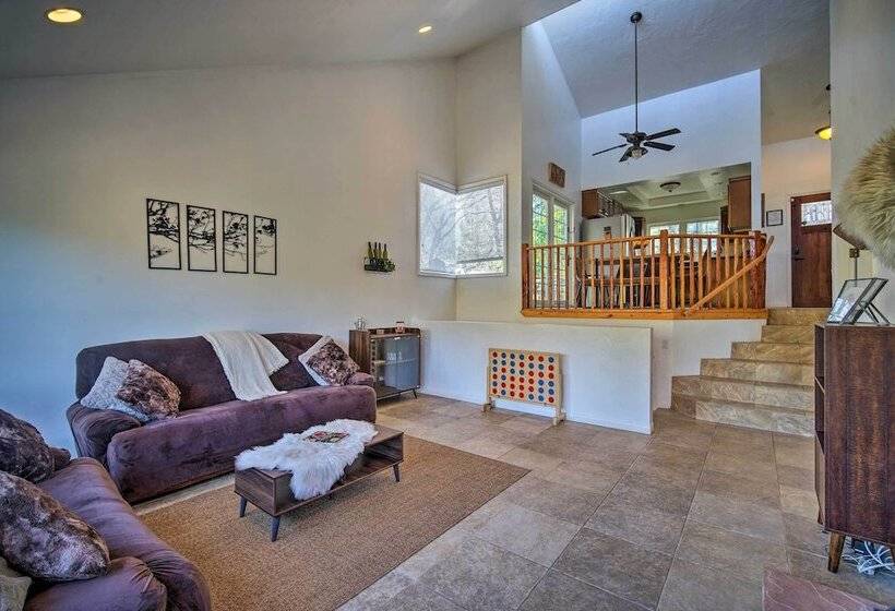 Pet Friendly Lake Arrowhead Home!