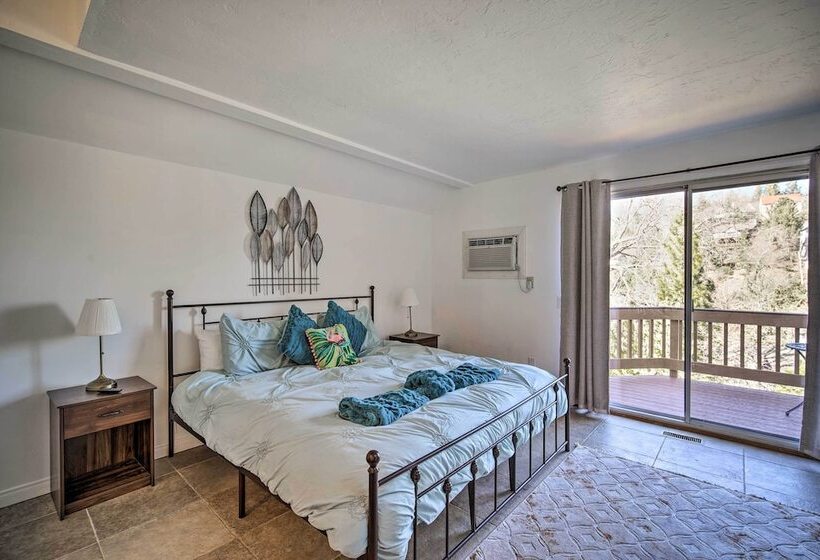 Pet Friendly Lake Arrowhead Home!