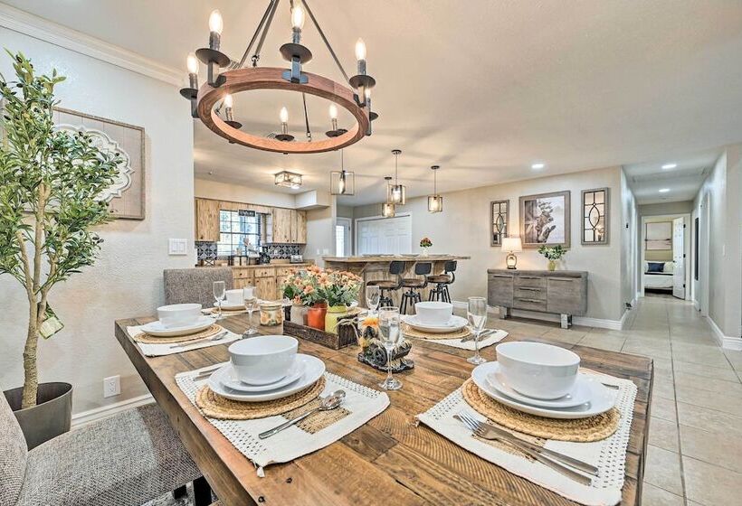 Plant City Home & Guest House W/ Outdoor Pool!