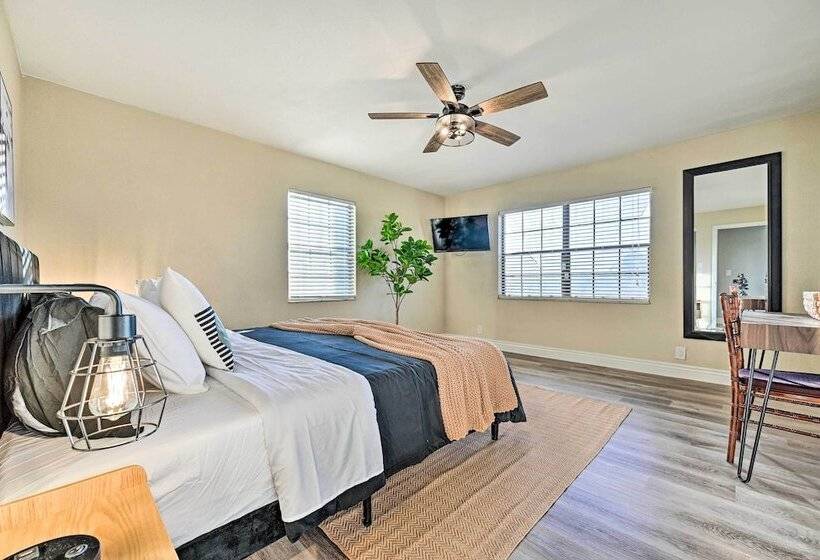 Plant City Home & Guest House W/ Outdoor Pool!