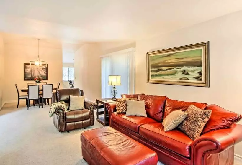 Quiet Lakefront Olympia Home W/ Dock On Half Acre