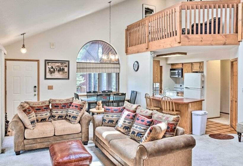 Scenic Woodland Park Hideaway W/ Wraparound Deck!