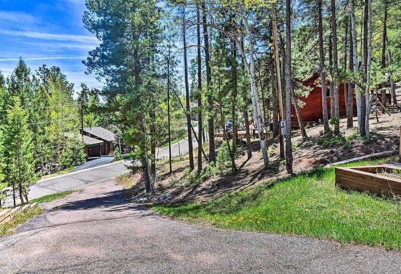 Scenic Woodland Park Hideaway W/ Wraparound Deck!