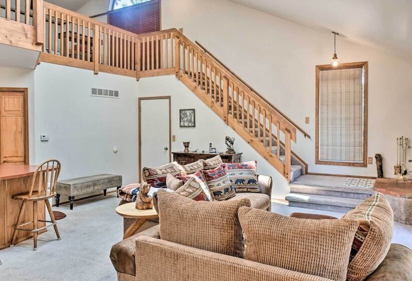 Scenic Woodland Park Hideaway W/ Wraparound Deck!