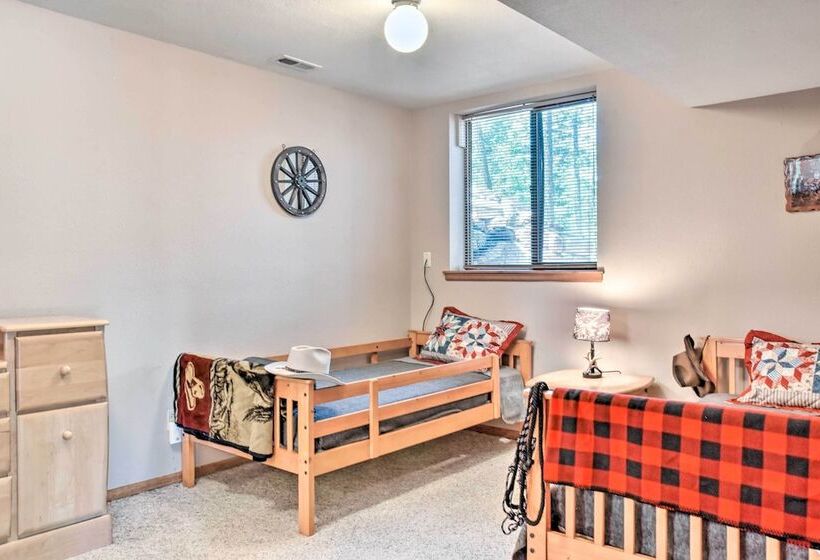 Scenic Woodland Park Hideaway W/ Wraparound Deck!