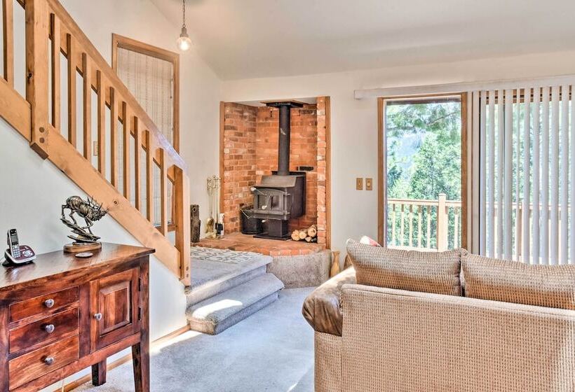 Scenic Woodland Park Hideaway W/ Wraparound Deck!