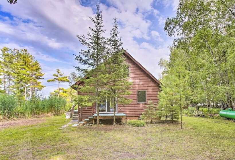 Secluded Bass Lake Cabin, 9 Mi. To Traverse City!