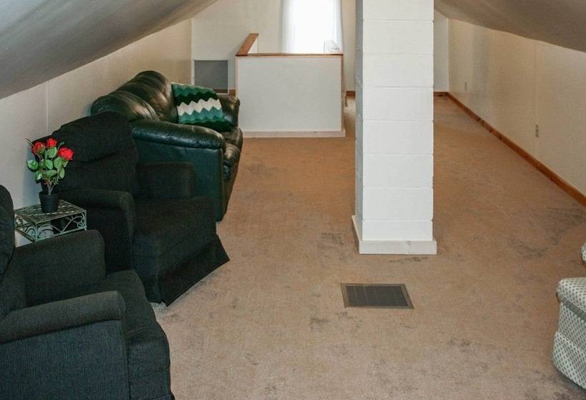 Secluded Home 15 Min. From Lake Nebagamon!