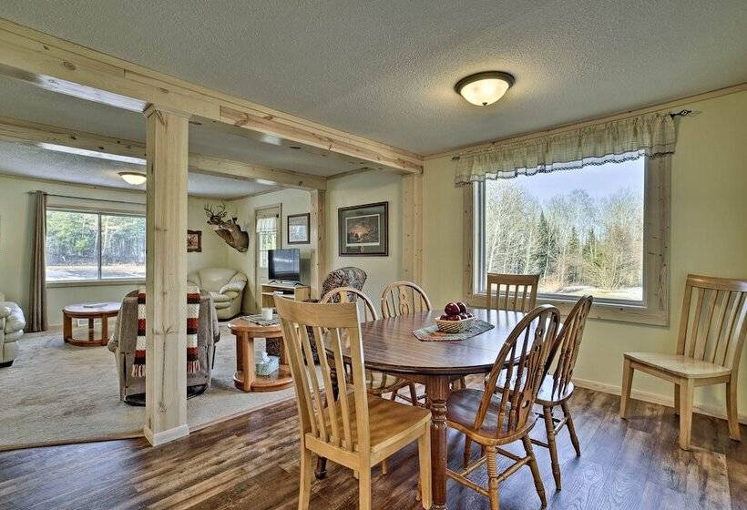 Secluded Home 15 Min. From Lake Nebagamon!