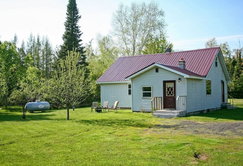 Secluded Home 15 Min. From Lake Nebagamon!