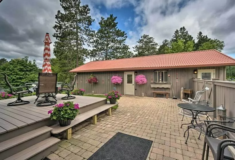 Spacious Danbury Home W/ Direct Lake Access!