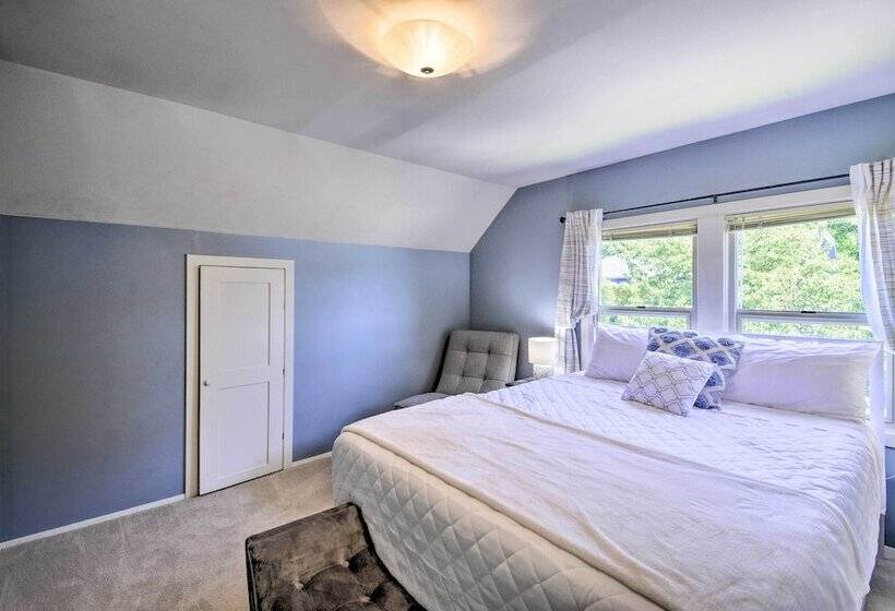 Spacious Family Friendly Home On Port Orchard