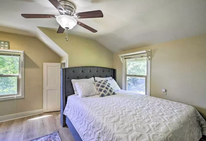 Spacious Family Friendly Home On Port Orchard