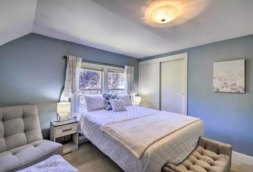 Spacious Family Friendly Home On Port Orchard