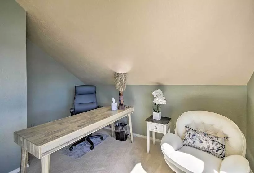 Spacious Family Friendly Home On Port Orchard