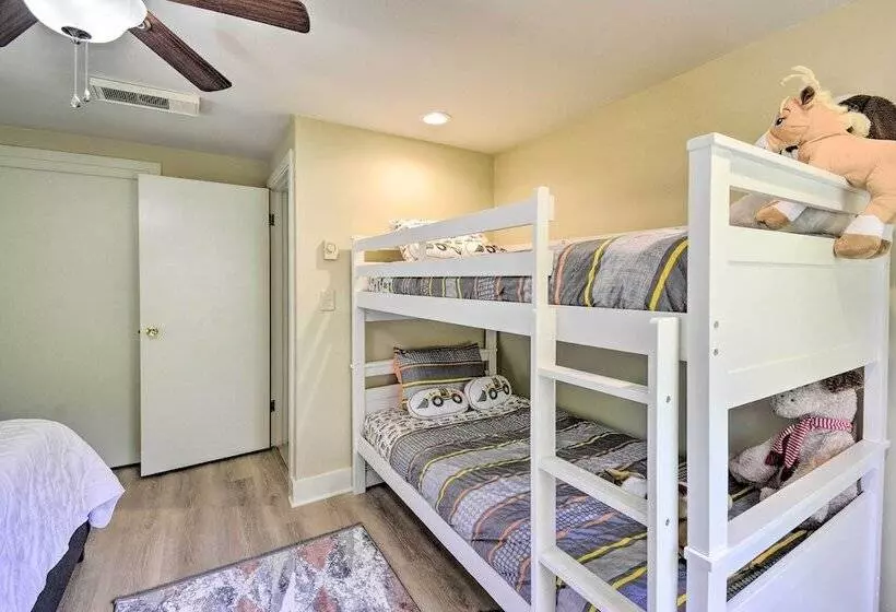 Spacious Family Friendly Home On Port Orchard