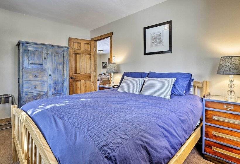 Spacious Grand Lake Cabin W/ Hot Tub & Deck