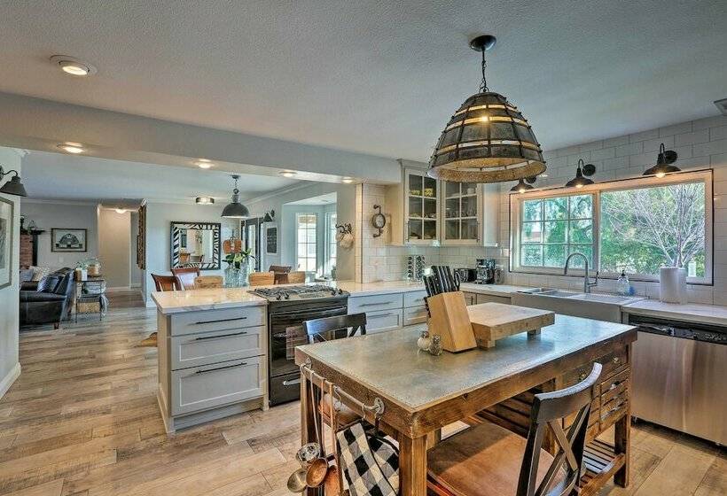 Spectacular Chula Vista House With Backyard Oasis!