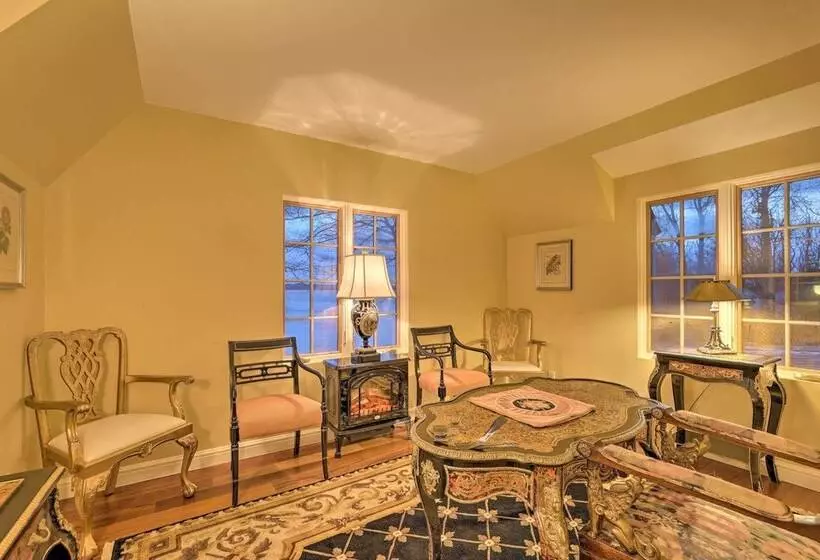 Stunning South Hero Home On Lake Champlain W/ View