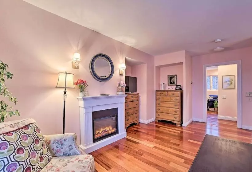 Stunning South Hero Home On Lake Champlain W/ View