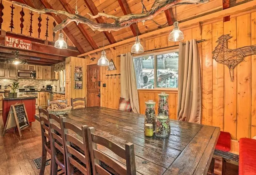 Tree House Chalet In Lake Arrowhead Village