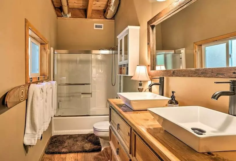 Tree House Chalet In Lake Arrowhead Village