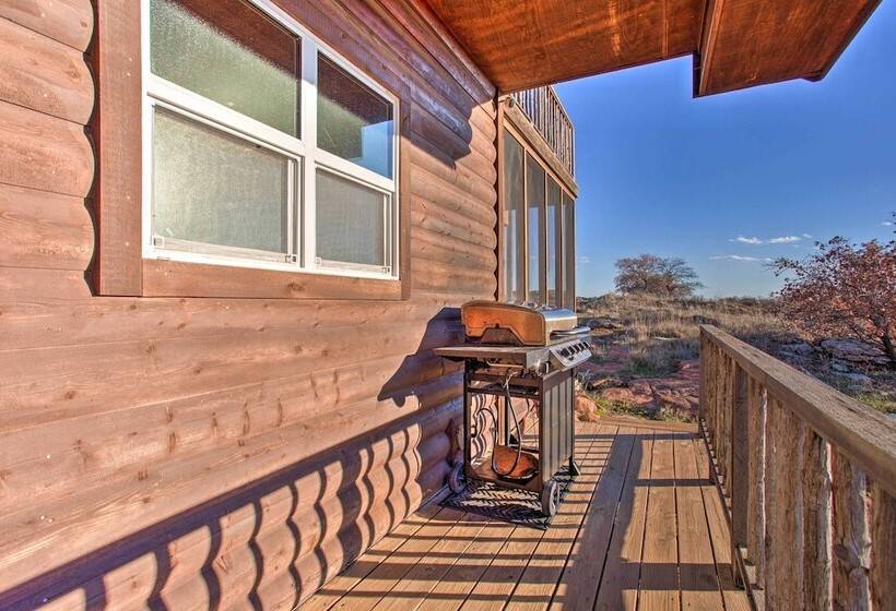 Updated Cabin W/ 360 Degree Mtn View: 1 Mi To Lake