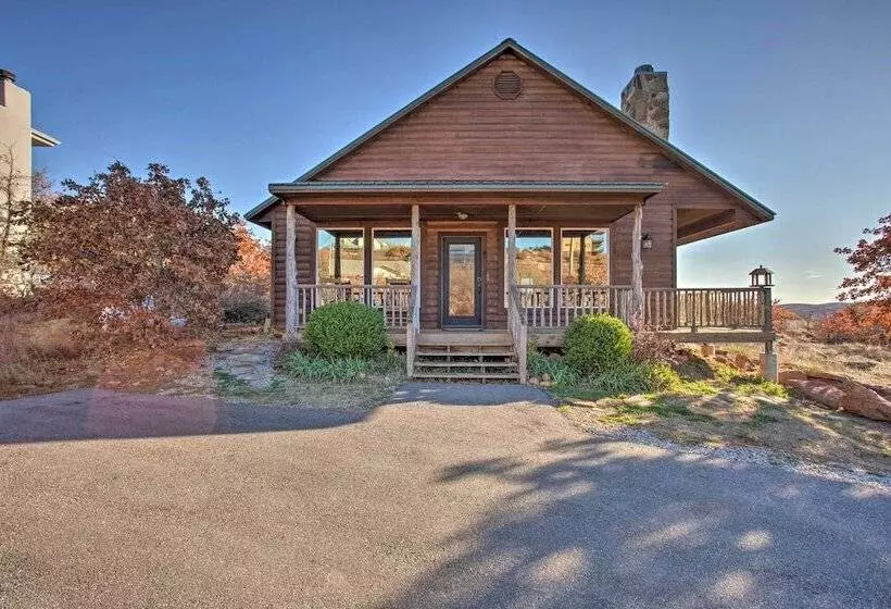 Updated Cabin W/ 360 Degree Mtn View: 1 Mi To Lake