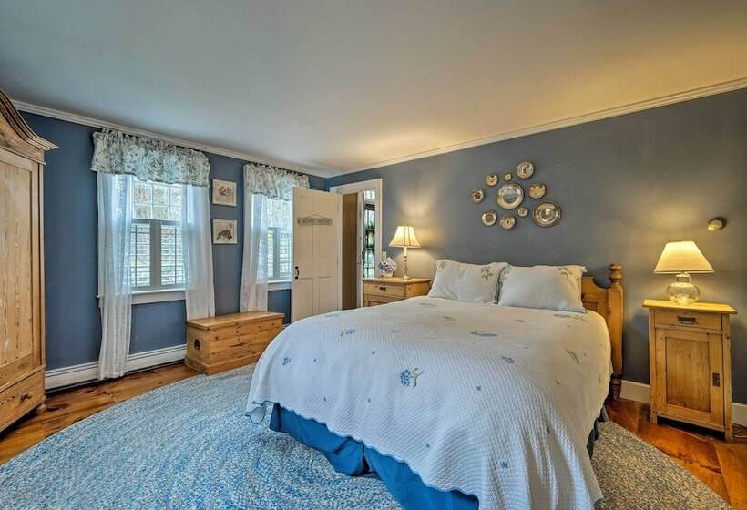 Upscale Orleans Home W/ Deck, 1 Mi To Nauset Beach