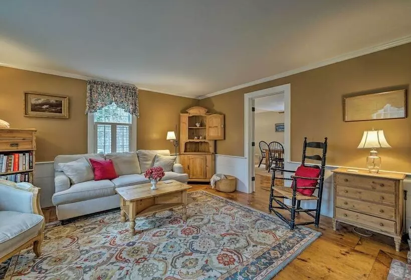 Upscale Orleans Home W/ Deck, 1 Mi To Nauset Beach