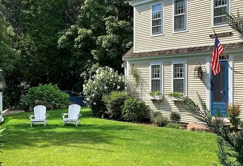 Upscale Orleans Home W/ Deck, 1 Mi To Nauset Beach
