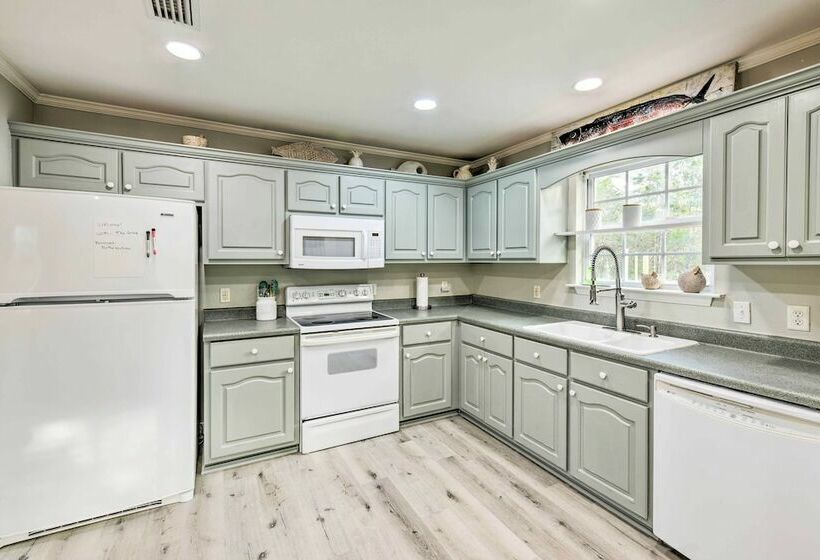 30a Seagrove Vacation Rental: 1/2 Mi To Beach