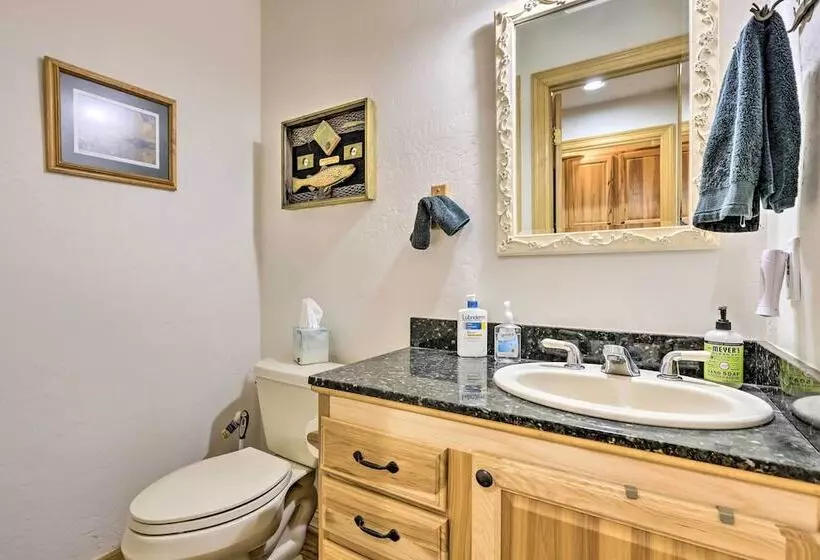 Alpine Escape W/ Mtn Views In Blue River!