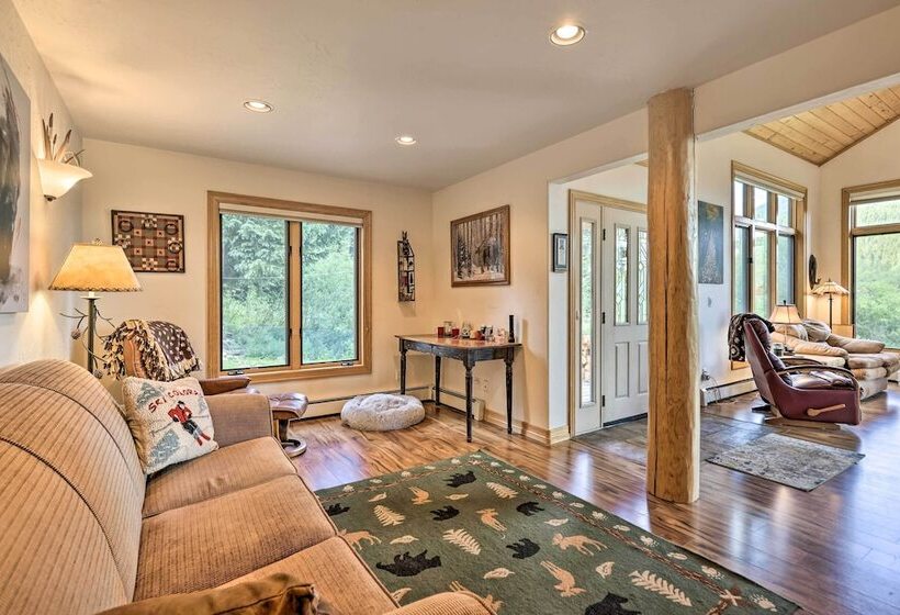 Alpine Escape W/ Mtn Views In Blue River!