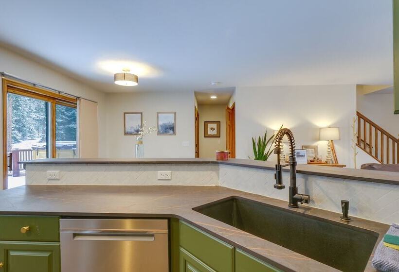 12 Mi To Breckenridge Ski Resort: Cabin W/ Hot Tub