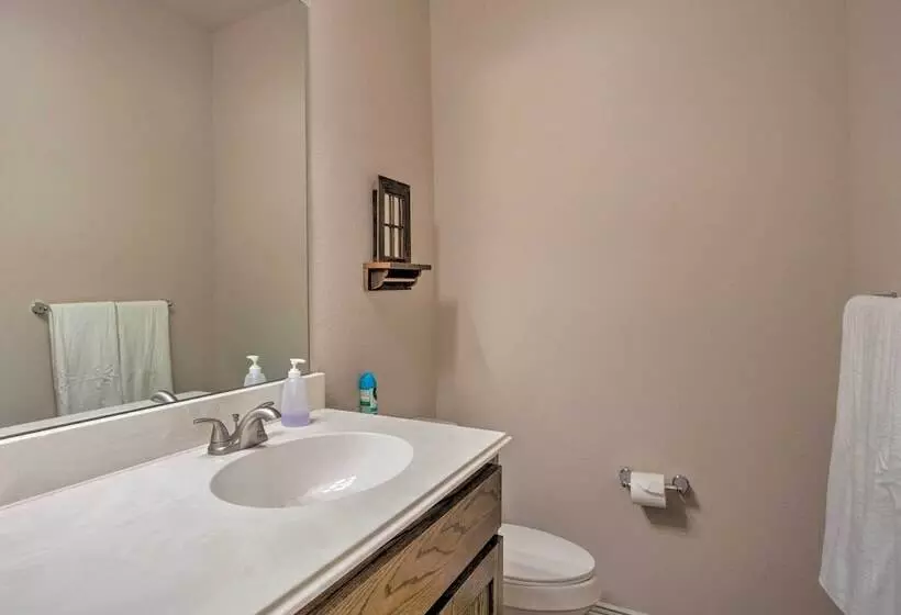 Pet Friendly Anna Ranch On 13 Acres!