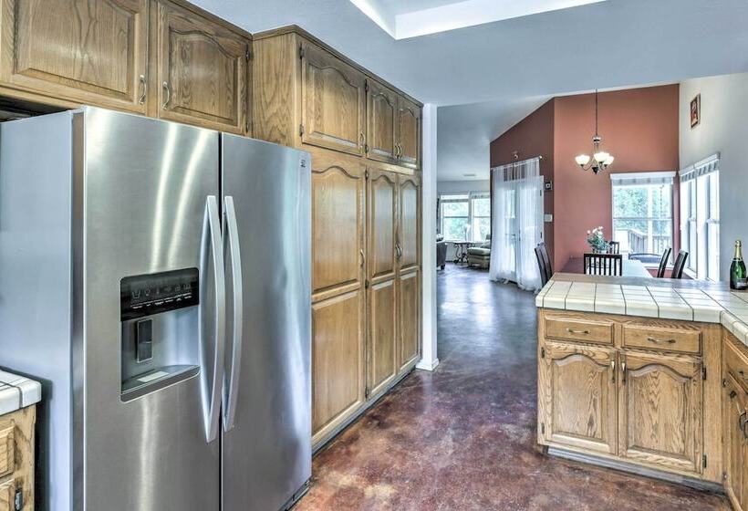 Charming Home < 10 Mi To Sequoia Nat L Park!