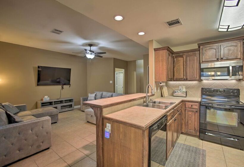 Charming Louisiana Home 21 Mi To Lsu!