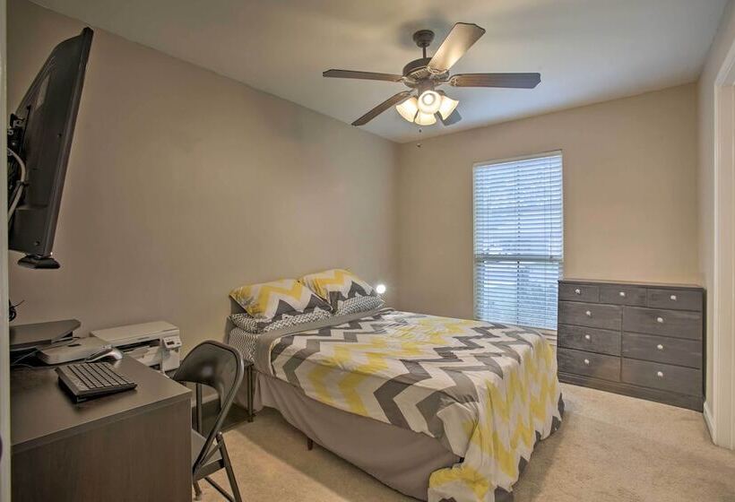 Charming Louisiana Home 21 Mi To Lsu!