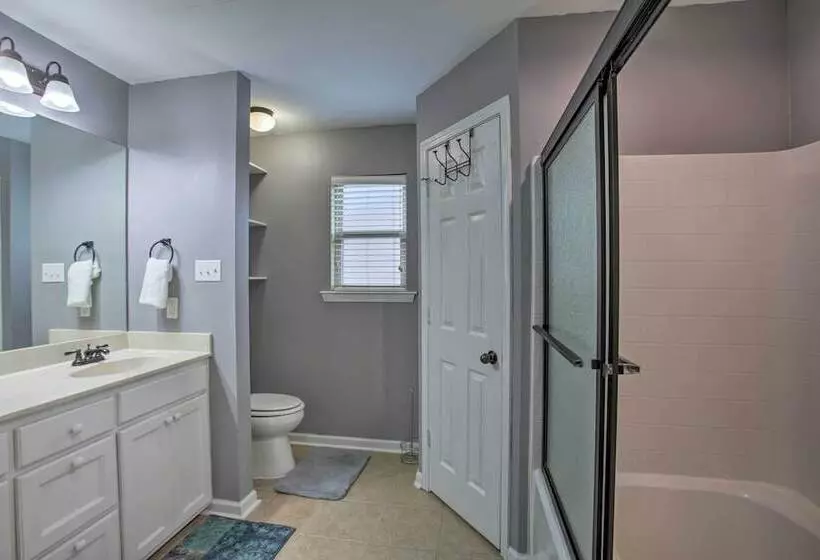 Charming Louisiana Home   21 Mi To Lsu!