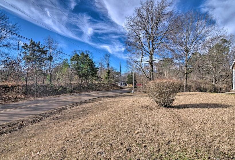 Charming Oxford Home ~ 7 Mi To Ole Miss!