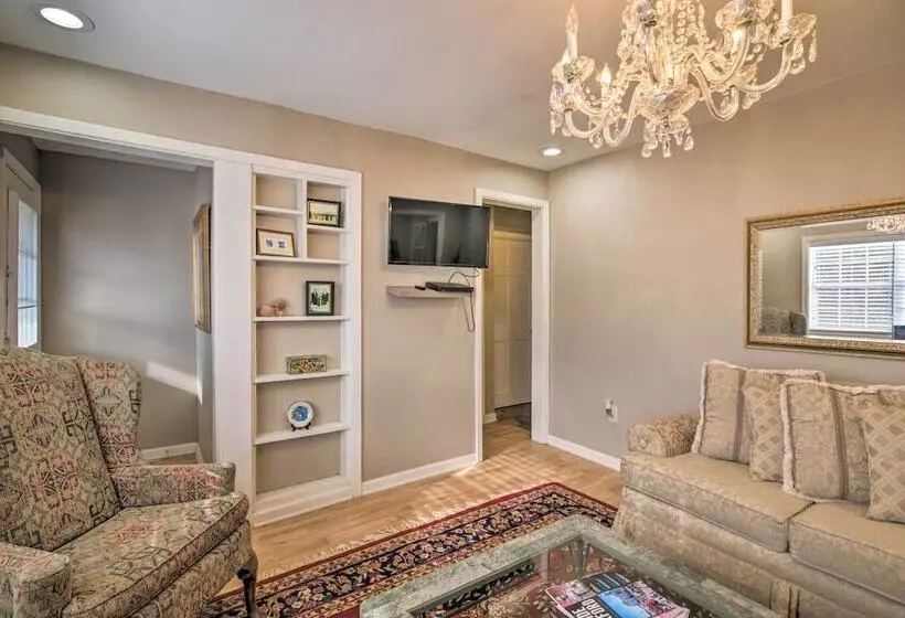 Charming Oxford Home ~ 7 Mi To Ole Miss!