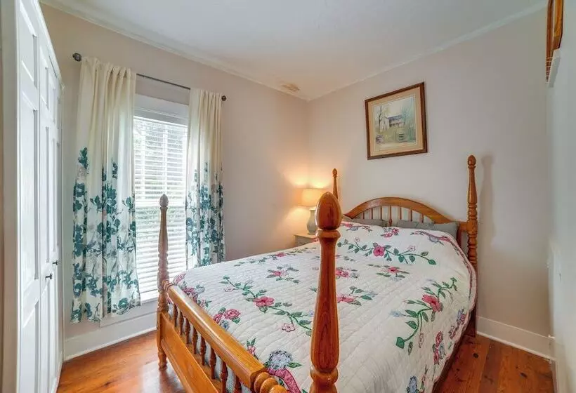 Classic Stewart Home ~ 2 Mi To Boat Launch!