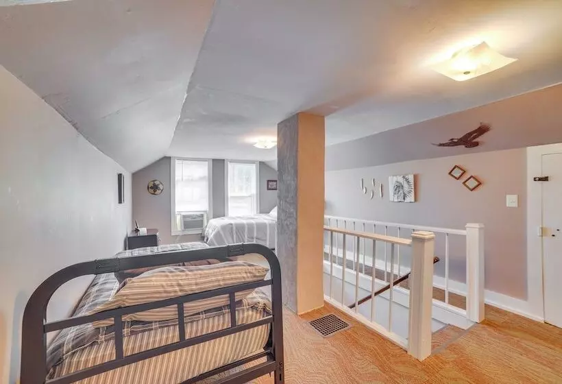 Classic Stewart Home ~ 2 Mi To Boat Launch!