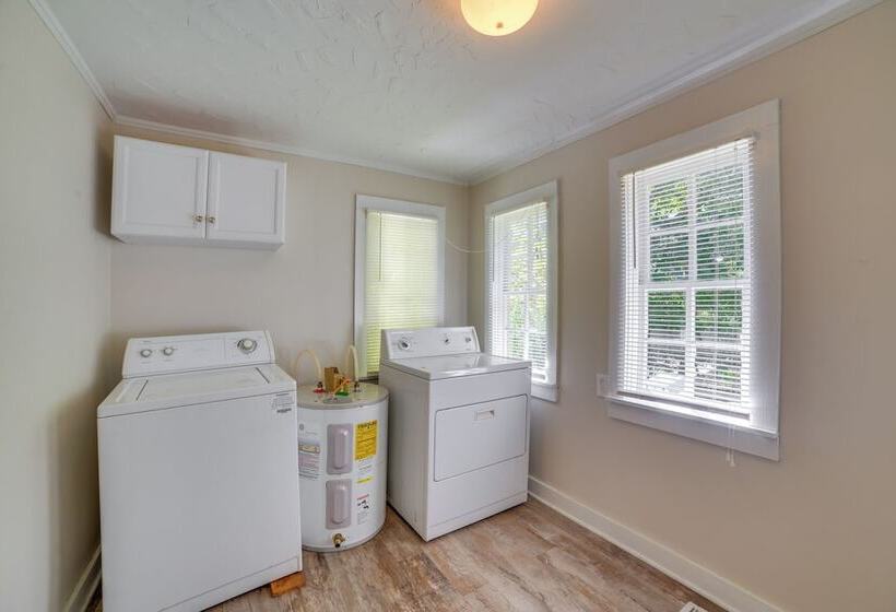 Classic Stewart Home ~ 2 Mi To Boat Launch!