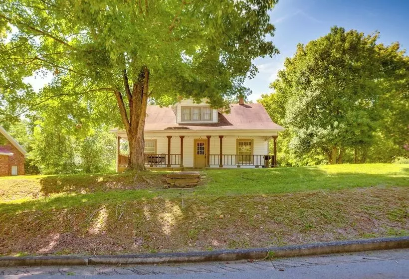 Classic Stewart Home ~ 2 Mi To Boat Launch!