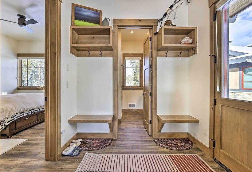 Cozy Fraser Cabin W/ Views & Moose Sightings!